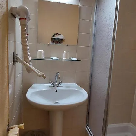Hotel Pascal 2*