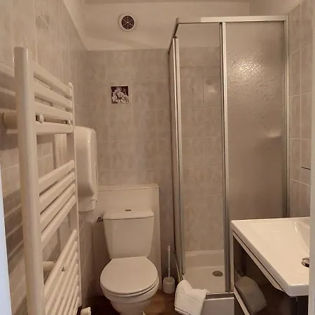 Pascal Hotel 2*